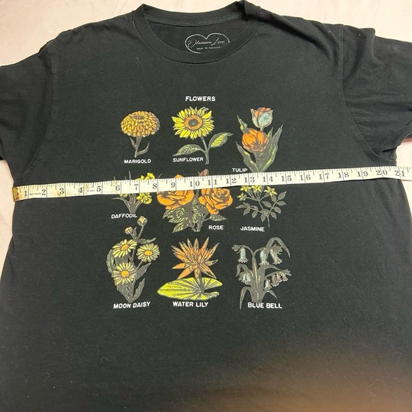 Obsessive Love Floral Graphic Print 100% cotton Top size L - Picture 6 of 8